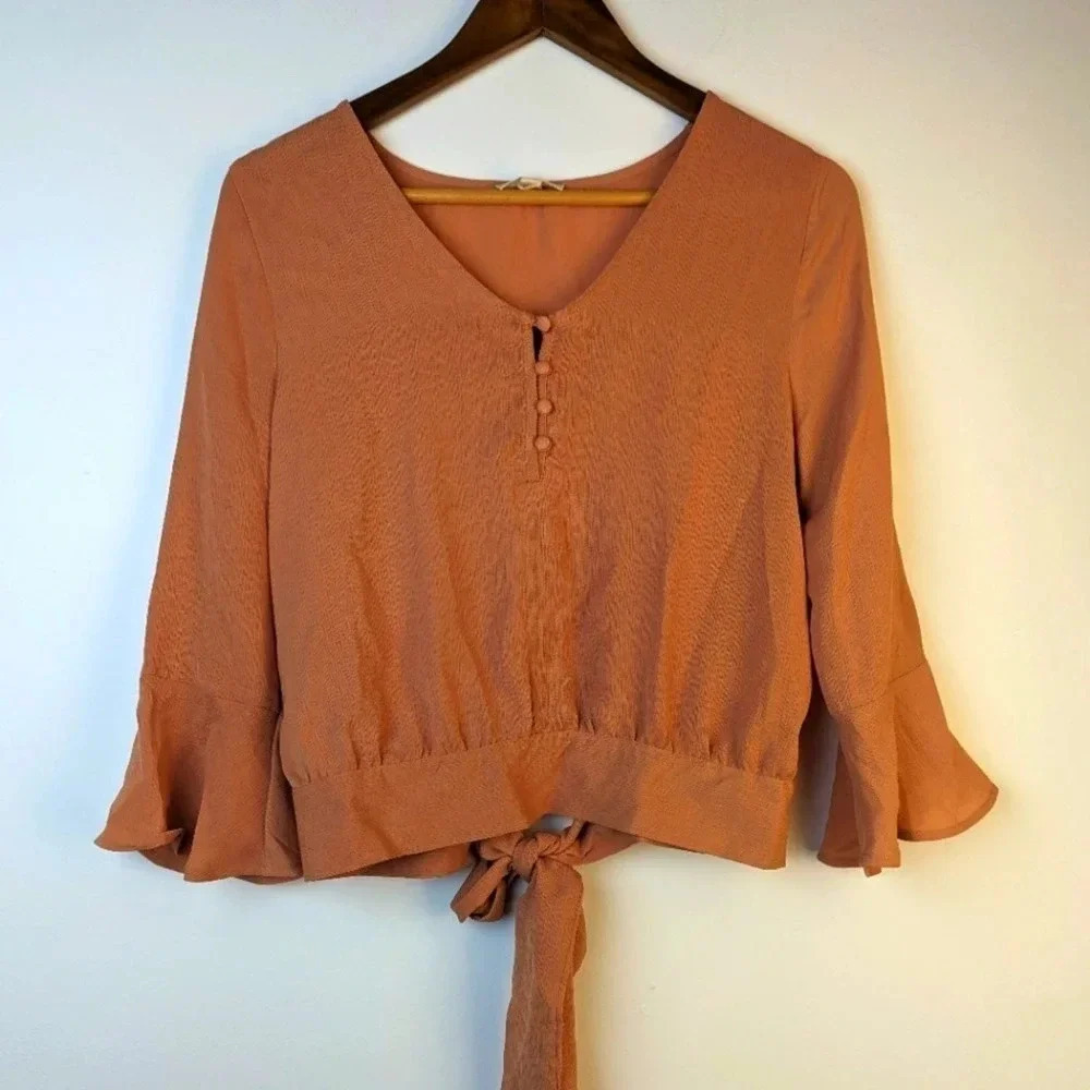 E & M Top - Medium